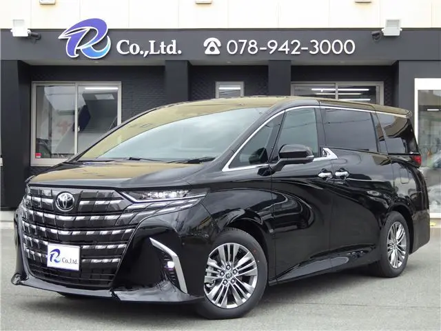 2026 Toyota Alphard Hybrid Z model (updated), genuine navigation system, full-segment TV, 360-degree camera. Black Van for sale, Japanese used car export | GULJI TRADERS