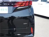 2026 Toyota Alphard Hybrid Hybrid 2.5 X Black Van for sale, Japanese used car export - photo 22 of 76 | GULJI TRADERS