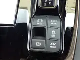 2026 Toyota Alphard Hybrid Z model (updated), genuine navigation system/full-segment TV, 360-degree camera. Black Van for sale, Japanese used car export - photo 21 of 44 | GULJI TRADERS
