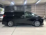 2026 Toyota Alphard Hybrid Hybrid 2.5 Z Black Van for sale, Japanese used car export - photo 6 of 78 | GULJI TRADERS