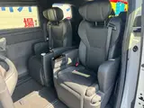 2026 Toyota Alphard Hybrid Hybrid 2.5 Z White Van for sale, Japanese used car export - photo 7 of 35 | GULJI TRADERS