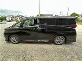 2026 Toyota Alphard Hybrid Z Black Van for sale, Japanese used car export - photo 7 of 47 | GULJI TRADERS