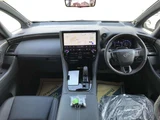 2026 Toyota Alphard Hybrid Hybrid 2.5 Z Van for sale, Japanese used car export - photo 2 of 29 | GULJI TRADERS