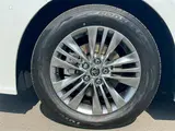 2026 Toyota Alphard Hybrid 2.5 Z 7 people 2WD Pearl Van for sale, Japanese used car export - photo 19 of 30 | GULJI TRADERS