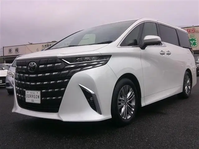 2026 Toyota Alphard Hybrid Z Universal Step Moonroof White Van for sale, Japanese used car export - photo 1 of 30 | GULJI TRADERS