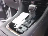2026 Toyota Alphard Hybrid Z Universal Step Moonroof White Van for sale, Japanese used car export - photo 19 of 30 | GULJI TRADERS