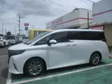 2026 Toyota Alphard Hybrid 2.5 Z 7 people Pearl Van for sale, Japanese used car export - photo 4 of 27 | GULJI TRADERS