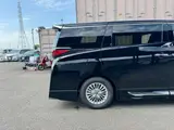 2026 Toyota Alphard Hybrid Hybrid 2.5 X Black Van for sale, Japanese used car export - photo 22 of 50 | GULJI TRADERS