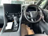 2026 Toyota Alphard Hybrid Z Black Van for sale, Japanese used car export - photo 6 of 8 | GULJI TRADERS