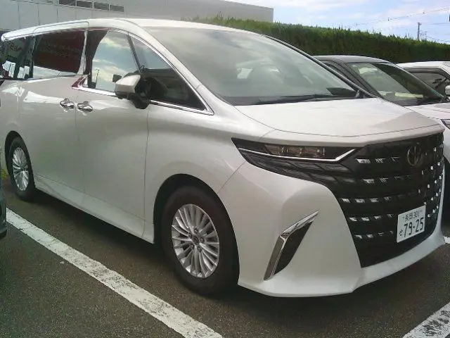 2026 Toyota Alphard Hybrid 4WD Hybrid X Pearl Van for sale, Japanese used car export - photo 1 of 20 | GULJI TRADERS