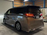 2026 Toyota Alphard Hybrid Z Van for sale, Japanese used car export - photo 2 of 9 | GULJI TRADERS