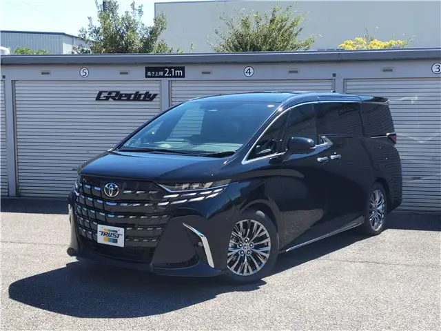 2025 Toyota Alphard Phev Spacious Lounge Black Van for sale, Japanese used car export - photo 1 of 7 | GULJI TRADERS