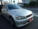 1998 Toyota Altezza 2.0 RS200 Z Edition Silver Sedan for sale, Japanese used car export - photo 5 of 40 | GULJI TRADERS
