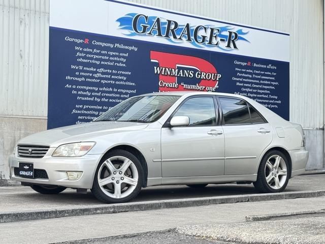 1998 Toyota Altezza 2.0 RS200 Z Edition Silver Sedan for sale, Japanese used car export | GULJI TRADERS