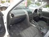 2000 Toyota Altezza 2.0 AS200 Z Edition Pearl Sedan for sale, Japanese used car export - photo 14 of 41 | GULJI TRADERS