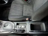 2000 Toyota Altezza 2.0 AS200 Z Edition Pearl Sedan for sale, Japanese used car export - photo 19 of 41 | GULJI TRADERS