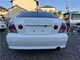 2001 Toyota Altezza RS200 Z Edition ★ 6-speed manual ★ Aero kit included ★ Timing belt replaced Pearl Sedan for sale, Japanese used car export - photo 7 of 48 | GULJI TRADERS