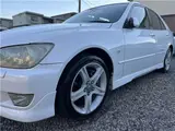 2001 Toyota Altezza RS200 Z Edition ★ 6-speed manual ★ Aero kit included ★ Timing belt replaced Pearl Sedan for sale, Japanese used car export - photo 9 of 48 | GULJI TRADERS