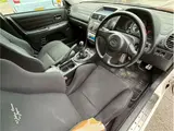 2001 Toyota Altezza RS200Z Edition White Sedan for sale, Japanese used car export - photo 2 of 37 | GULJI TRADERS