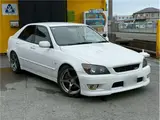 2001 Toyota Altezza RS200Z Edition White Sedan for sale, Japanese used car export - photo 6 of 37 | GULJI TRADERS