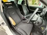 2001 Toyota Altezza RS200Z Edition White Sedan for sale, Japanese used car export - photo 14 of 37 | GULJI TRADERS
