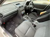 2001 Toyota Altezza RS200Z Edition White Sedan for sale, Japanese used car export - photo 16 of 37 | GULJI TRADERS