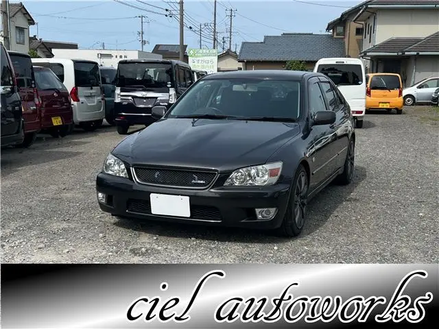 2001 Toyota Altezza RS200Z Edition_6-speed MT_Mechanical LSD_3S-GE engine Gray Sedan for sale, Japanese used car export | GULJI TRADERS