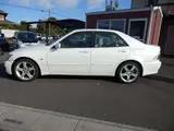 2001 Toyota Altezza 2.0 AS200 White Sedan for sale, Japanese used car export - photo 7 of 43 | GULJI TRADERS