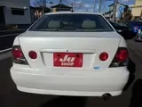 2001 Toyota Altezza 2.0 AS200 White Sedan for sale, Japanese used car export - photo 9 of 43 | GULJI TRADERS