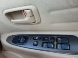 2001 Toyota Altezza 2.0 AS200 White Sedan for sale, Japanese used car export - photo 24 of 43 | GULJI TRADERS