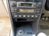 2001 Toyota Altezza 2.0 AS200 L Edition Pearl Sedan for sale, Japanese used car export - photo 17 of 42 | GULJI TRADERS