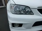 2001 Toyota Altezza 2.0 RS200 Z Edition White Sedan for sale, Japanese used car export - photo 27 of 39 | GULJI TRADERS