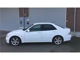 2001 Toyota Altezza RS200 Z Edition White Sedan for sale, Japanese used car export - photo 46 of 66 | GULJI TRADERS