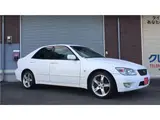 2001 Toyota Altezza RS200 Z Edition White Sedan for sale, Japanese used car export - photo 50 of 66 | GULJI TRADERS