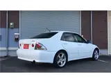 2001 Toyota Altezza RS200 Z Edition White Sedan for sale, Japanese used car export - photo 54 of 66 | GULJI TRADERS