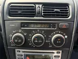 2001 Toyota Altezza AS200 ★Late Model★ 6MT ★Metal-look Shift Knob ★ CD Player Silver Sedan for sale, Japanese used car export - photo 16 of 57 | GULJI TRADERS