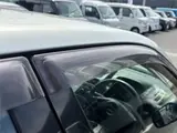 2001 Toyota Altezza AS200 ★Late Model★ 6MT ★Metal-look Shift Knob ★ CD Player Silver Sedan for sale, Japanese used car export - photo 25 of 57 | GULJI TRADERS