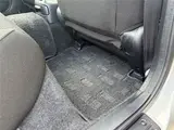 2001 Toyota Altezza AS200 ★Late Model★ 6MT ★Metal-look Shift Knob ★ CD Player Silver Sedan for sale, Japanese used car export - photo 42 of 57 | GULJI TRADERS