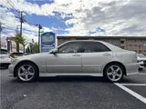 2001 Toyota Altezza RS200 Z Edition ★Late Model★ 6-speed MT ★ Timing Belt XX ★ Xenon ★ Fog Lights Silver Sedan for sale, Japanese used car export - photo 7 of 50 | GULJI TRADERS