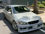 2001 Toyota Altezza AS200 Z Edition Silver Sedan for sale, Japanese used car export - photo 1 of 9 | GULJI TRADERS