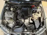 2001 Toyota Altezza AS200 Z Edition Silver Sedan for sale, Japanese used car export - photo 7 of 9 | GULJI TRADERS
