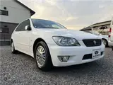 2002 Toyota Altezza AS200 Wise Selection 2 White Sedan for sale, Japanese used car export - photo 1 of 41 | GULJI TRADERS