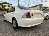 2002 Toyota Altezza AS200 Wise Selection 2 White Sedan for sale, Japanese used car export - photo 5 of 41 | GULJI TRADERS