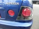 2002 Toyota Altezza 2.0 RS200 Limited Navigation Package Blue Sedan for sale, Japanese used car export - photo 30 of 36 | GULJI TRADERS
