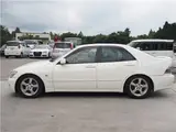2002 Toyota Altezza RS200Z Edition White Sedan for sale, Japanese used car export - photo 12 of 38 | GULJI TRADERS