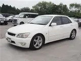 2002 Toyota Altezza RS200Z Edition White Sedan for sale, Japanese used car export - photo 13 of 38 | GULJI TRADERS