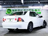 2002 Toyota Altezza 2.0 AS200 White Sedan for sale, Japanese used car export - photo 2 of 50 | GULJI TRADERS