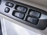 2002 Toyota Altezza 2.0 AS200 White Sedan for sale, Japanese used car export - photo 24 of 50 | GULJI TRADERS