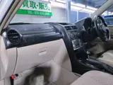 2002 Toyota Altezza 2.0 AS200 White Sedan for sale, Japanese used car export - photo 31 of 50 | GULJI TRADERS