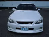 2002 Toyota Altezza RS200 Z Edition Pearl Sedan for sale, Japanese used car export - photo 3 of 22 | GULJI TRADERS